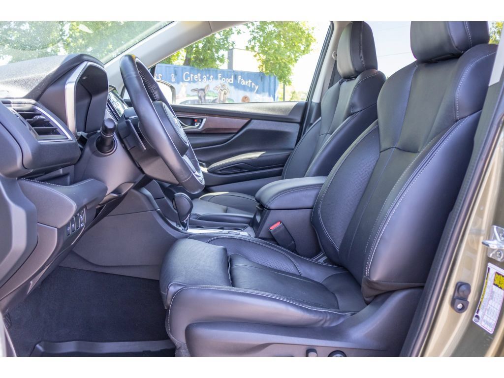 Used 2023 Subaru Ascent Touring AWD/4WD image 16