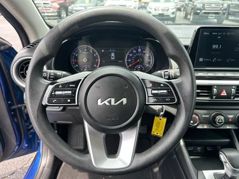 Used 2023 Kia Forte LXS FWD image 13