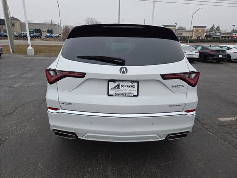 New 2026 Acura MDX w/Advance image 30