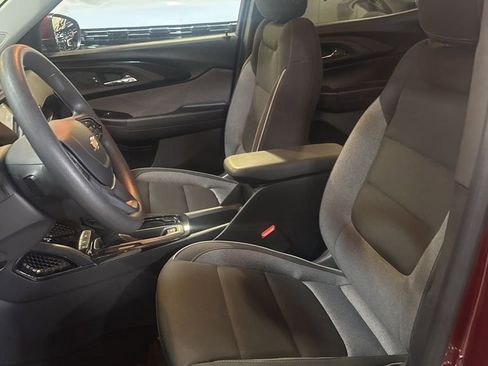 Used 2023 Chevrolet TrailBlazer LT image 7