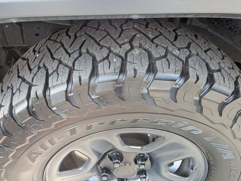 Used 2018 Jeep Wrangler Unlimited Sport image 13