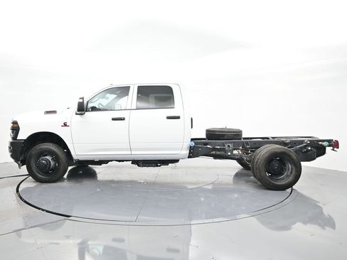 New 2026 RAM 3500 Tradesman image 10