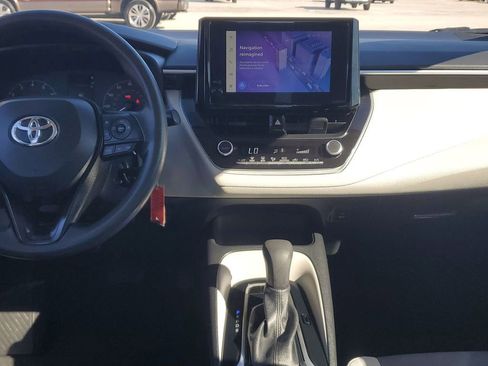 Certified 2023 Toyota Corolla LE image 28