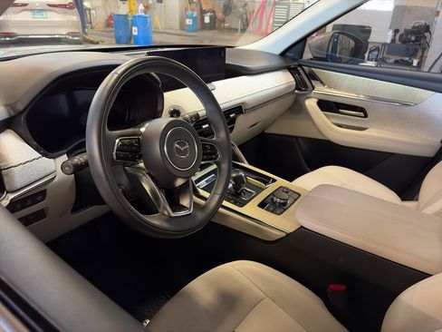 Used 2024 MAZDA CX-90 3.3 Turbo S w/ Premium Plus AWD/4WD image 2
