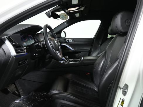Used 2020 BMW X6 xDrive40i w/ Executive Package image 3