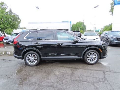 Used 2024 Honda CR-V EX image 3