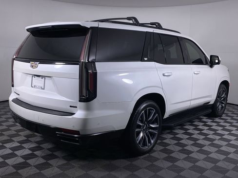 Certified 2022 Cadillac Escalade Sport w/ Touring Package image 21