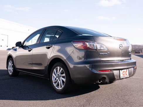 Used 2013 MAZDA MAZDA3 i Touring image 4