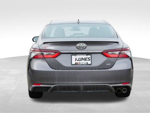 Used 2023 Toyota Camry SE FWD image 8