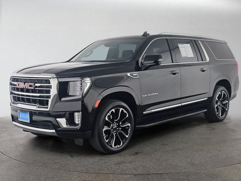 Used 2024 GMC Yukon XL SLT w/ SLT Luxury Package AWD/4WD image 7