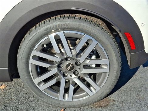 New 2026 MINI Cooper S image 5