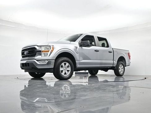 Used 2021 Ford F150 XLT AWD/4WD image 32