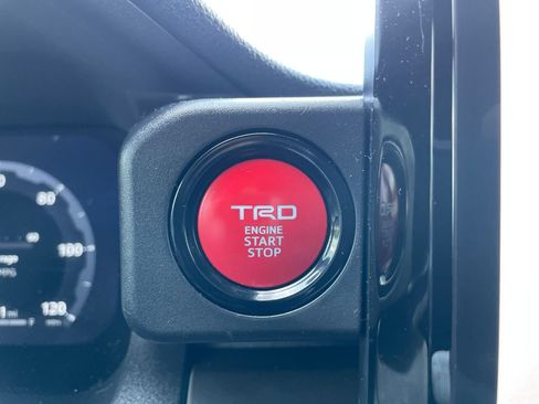 Certified 2024 Toyota Tacoma TRD Sport w/ TRD Sport Premium Package AWD/4WD image 21