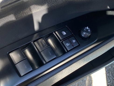 Certified 2025 Toyota Camry SE image 24