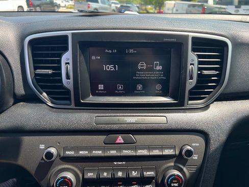 Used 2019 Kia Sportage LX w/ LX Popular Package AWD/4WD image 33