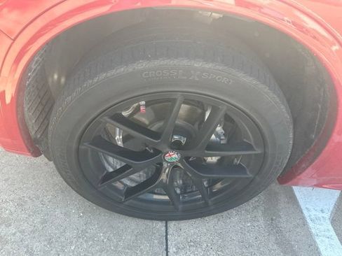 Used 2021 Alfa Romeo Stelvio Sprint w/ Nero Edizione RWD image 3