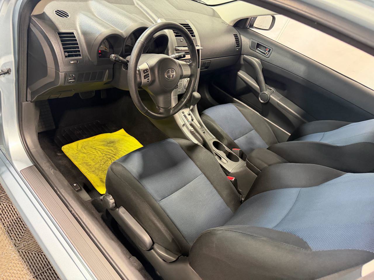 Used 2007 Scion tC FWD image 19