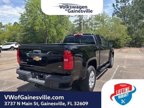 Used 2018 Chevrolet Colorado LT w/ LT Convenience Package image 3