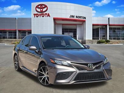 Used 2021 Toyota Camry SE