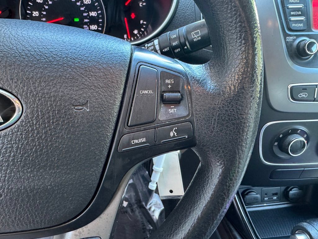 Used 2014 Kia Sorento LX AWD/4WD image 29
