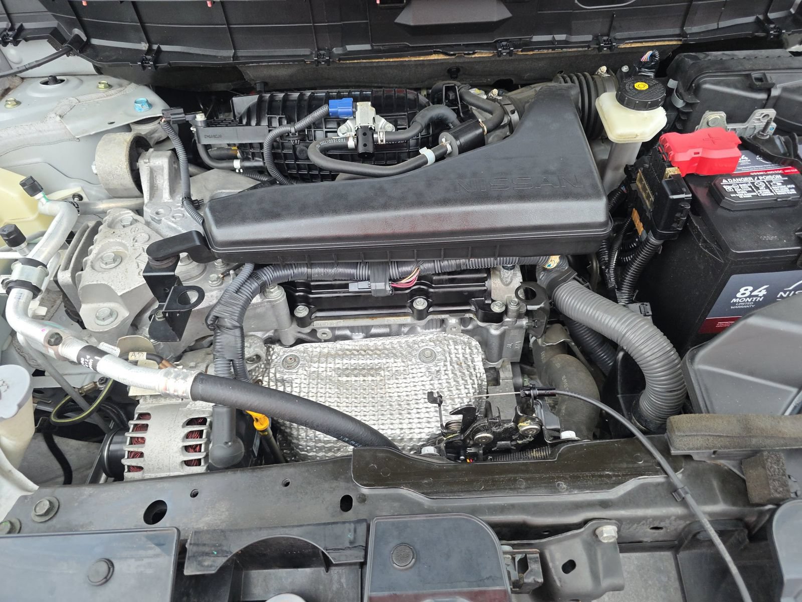 Used 2018 Nissan Rogue SV AWD/4WD image 8