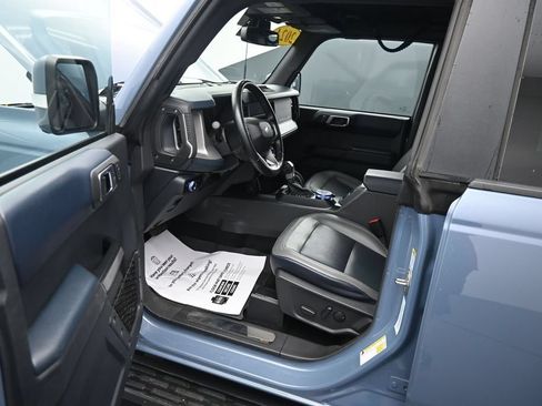 Used 2024 Ford Bronco Outer Banks AWD/4WD image 15