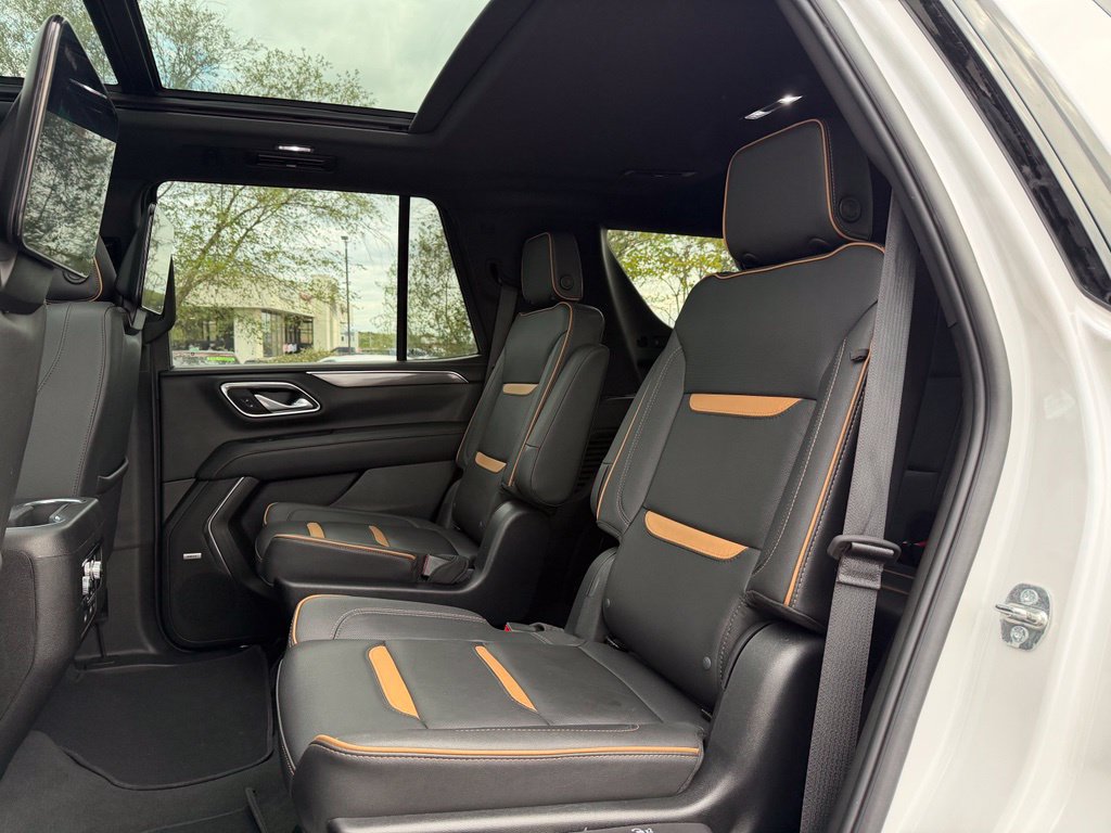 Used 2023 GMC Yukon AT4 AWD/4WD image 28