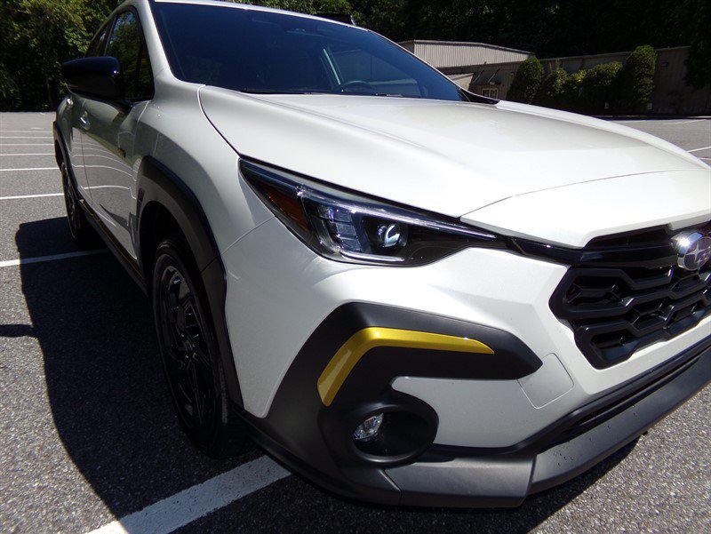 Used 2024 Subaru Crosstrek 2.5i Sport w/ Crosstrek Mirror Package AWD/4WD image 4