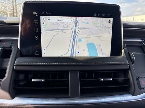 Used 2022 GMC Yukon SLT w/ SLT Premium Package image 26