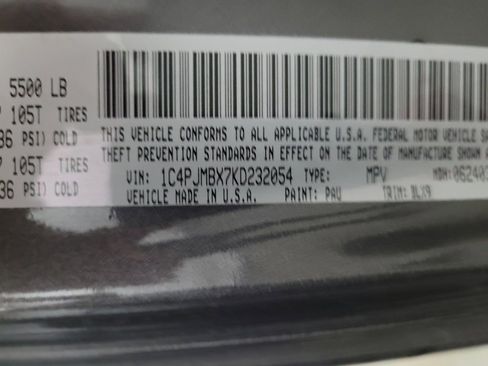 Used 2019 Jeep Cherokee Trailhawk image 33