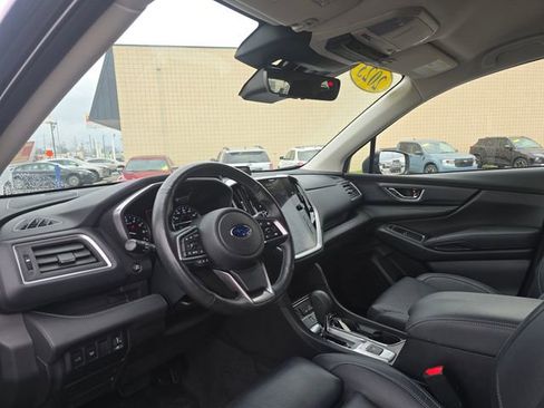 Used 2023 Subaru Ascent Limited image 11