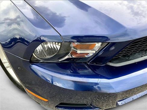 Used 2011 Ford Mustang Convertible w/ 101A Rapid Spec Order Code RWD image 28