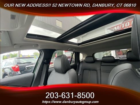 Used 2025 MAZDA CX-50 AWD 2.5 S w/ Cargo Package image 18