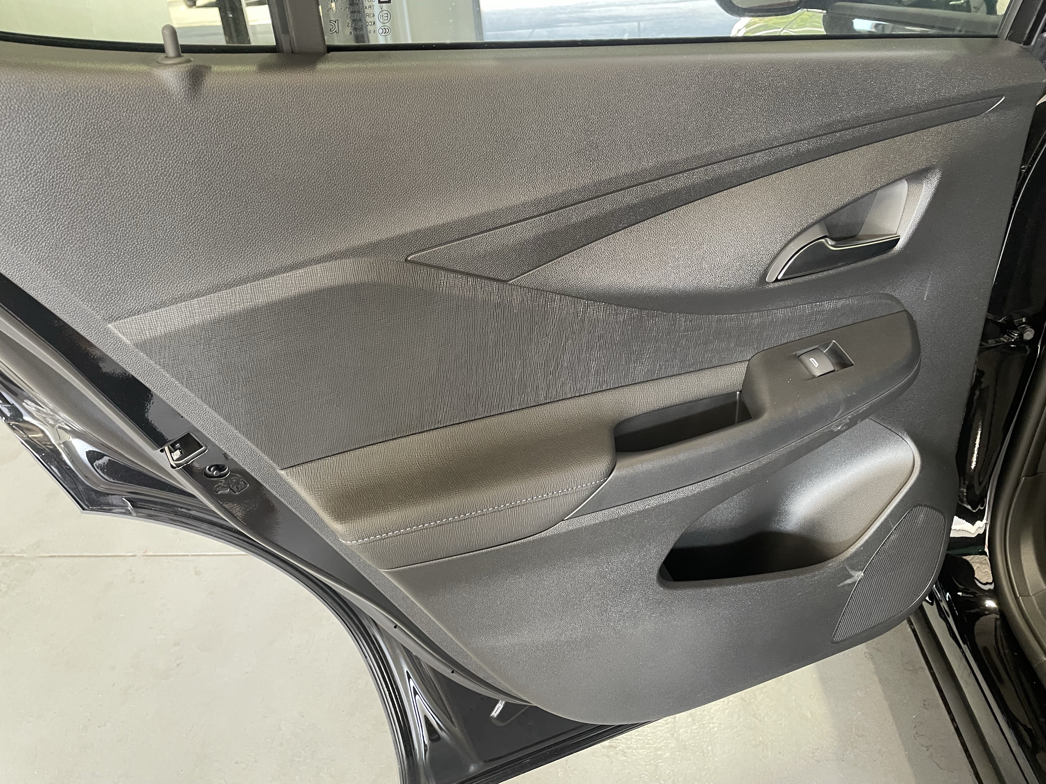 New 2026 Buick Envista Sport Touring w/ Convenience I Package FWD image 11