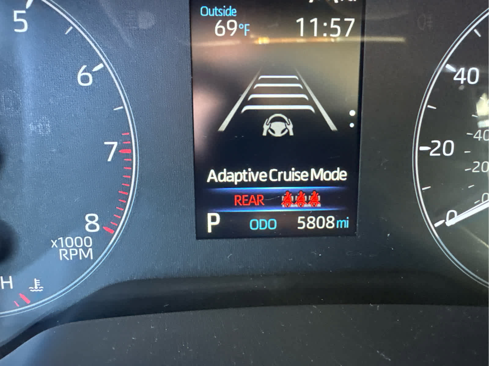 Used 2024 Toyota Corolla LE FWD image 18