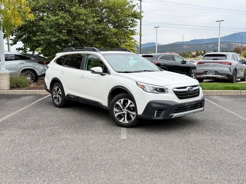 Used 2020 Subaru Outback Limited AWD/4WD image 2