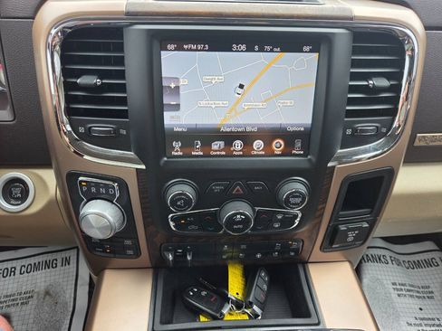 Used 2014 RAM 1500 Laramie Longhorn w/ Convenience Group AWD/4WD image 28