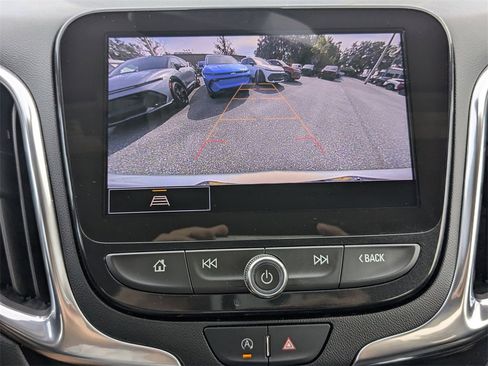 Certified 2022 Chevrolet Equinox Premier image 17