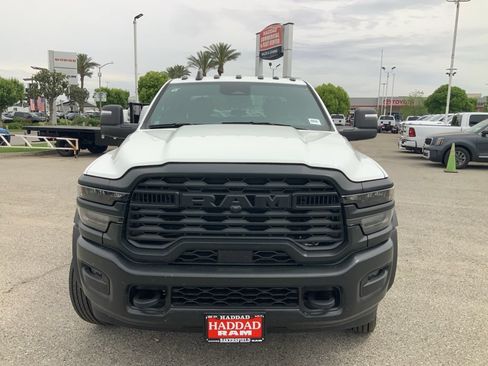 New 2026 RAM 5500 Tradesman AWD/4WD image 2