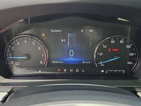 Used 2022 Ford Explorer XLT w/ Equipment Group 202A RWD image 19