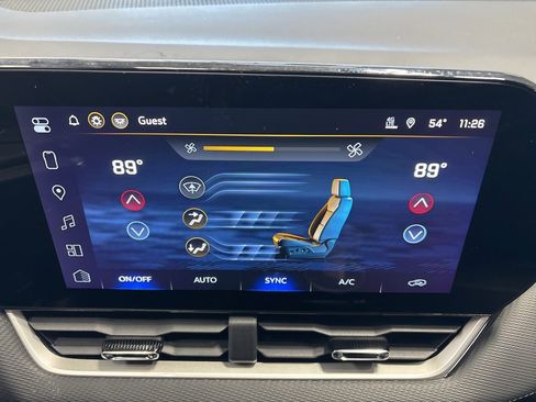 New 2026 Chevrolet Equinox LT w/ Convenience Package II image 19