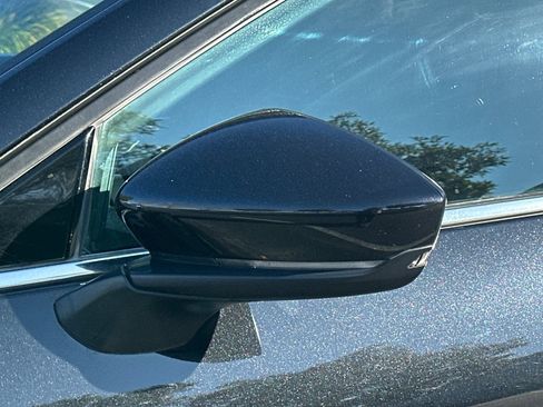 Used 2025 MAZDA MAZDA3 2.5 S Hatchback w/ Premium Pkg image 51