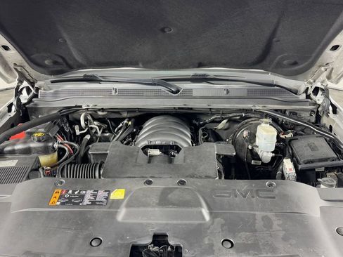 Used 2020 GMC Yukon XL Denali image 12