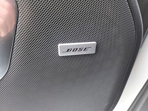 New 2026 GMC Yukon XL Elevation w/ Elevation Premium Package image 9