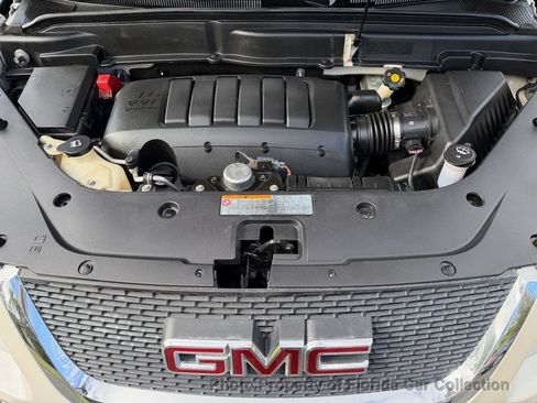 Used 2011 GMC Acadia SLT AWD/4WD image 88