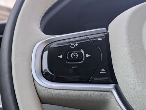 New 2026 Volvo XC60 B5 Ultra w/ Protection Package Premier AWD/4WD image 35
