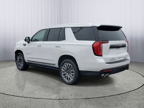 Certified 2023 GMC Yukon Denali Ultimate w/ LPO, Floor Liner Package image 10