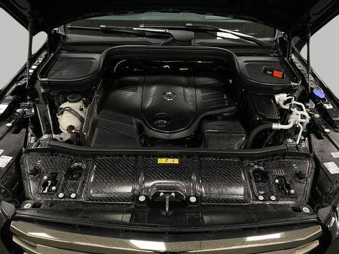 Certified 2025 Mercedes-Benz GLS 450 4MATIC image 12