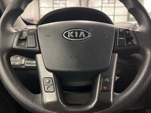 Used 2013 Kia Sorento LX w/ Convenience Pkg image 15