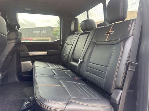 Used 2024 Ford F250 Platinum image 12
